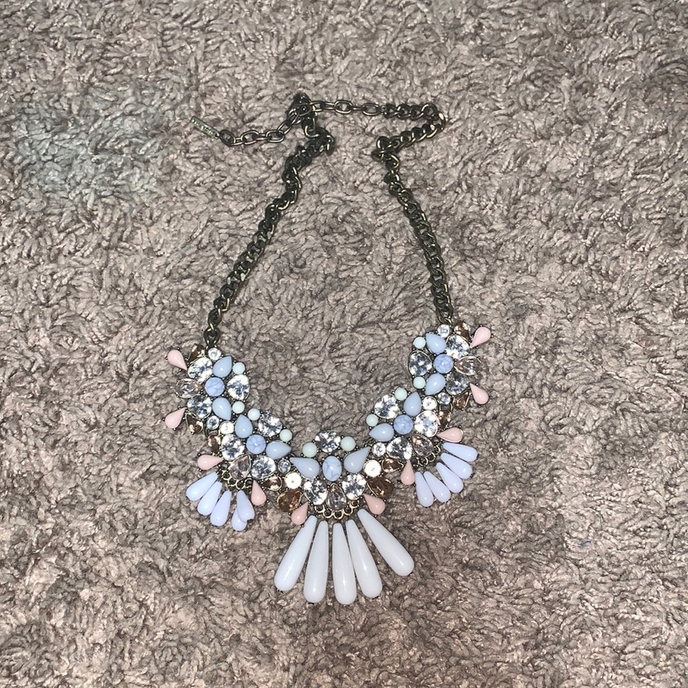 Bib necklace